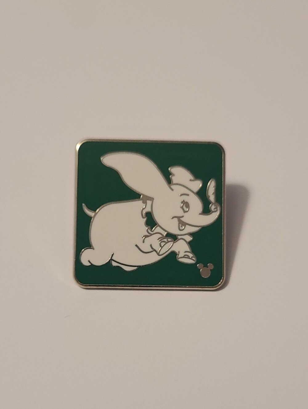 Disney Dumbo Shanghai Square Pin 🩷